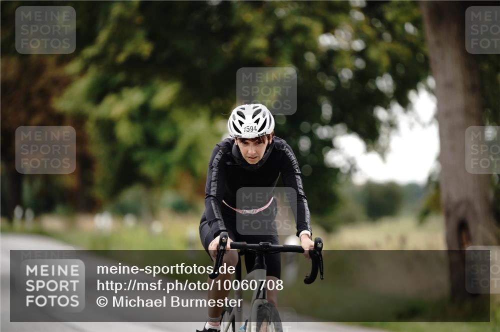 30.08.2026 - Elbe Triathlon Hamburg Michael Burmester http://msf.ph/oto/10060708 30.08.2026 11:52:24 Radfahren 1594 meine-sportfotos.de