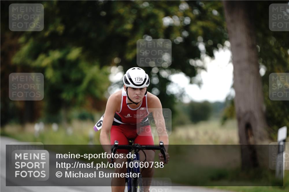 30.08.2026 - Elbe Triathlon Hamburg Michael Burmester http://msf.ph/oto/10060738 30.08.2026 12:22:56 Radfahren 1736 meine-sportfotos.de