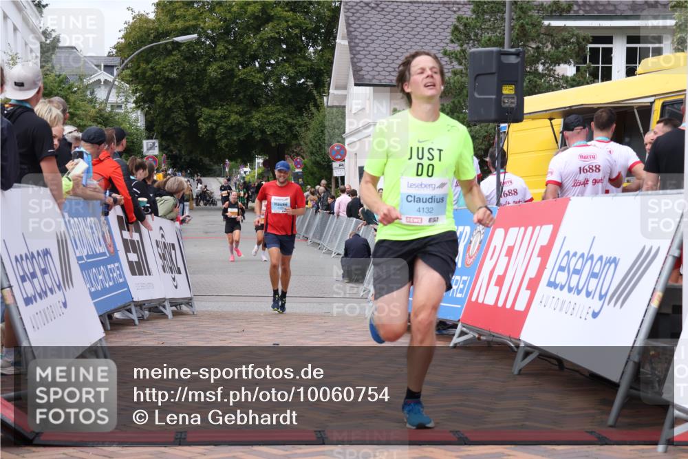 30.08.2026 - Blankeneser Heldenlauf Lena Gebhardt http://msf.ph/oto/10060754 30.08.2026 12:29:23 Ziel 2623, 2861, 4003, 4132, 4230 meine-sportfotos.de