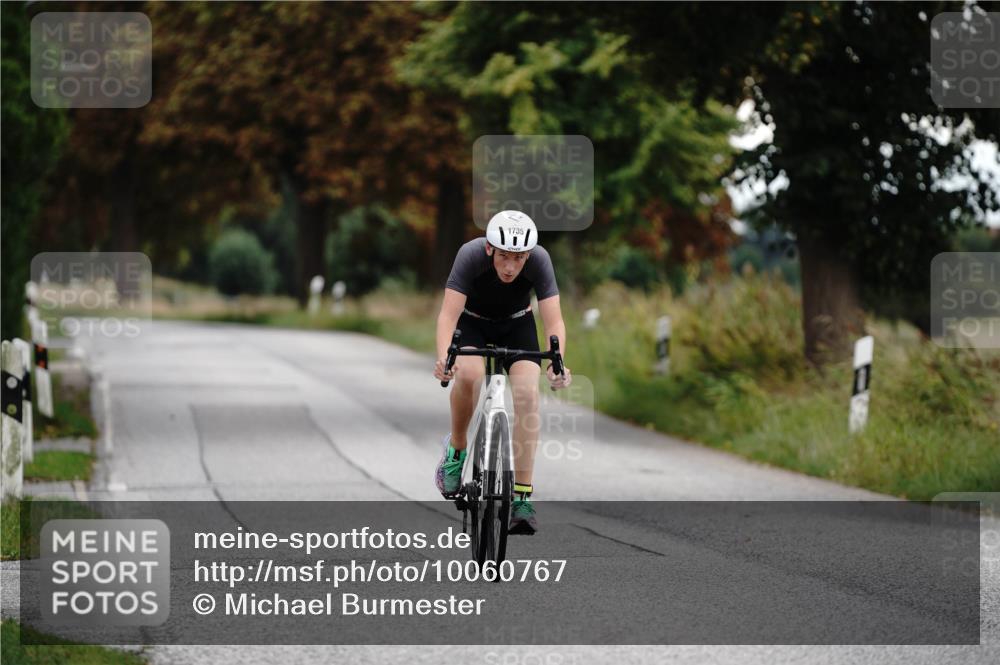 30.08.2026 - Elbe Triathlon Hamburg Michael Burmester http://msf.ph/oto/10060767 30.08.2026 12:26:04 Radfahren 1735 meine-sportfotos.de