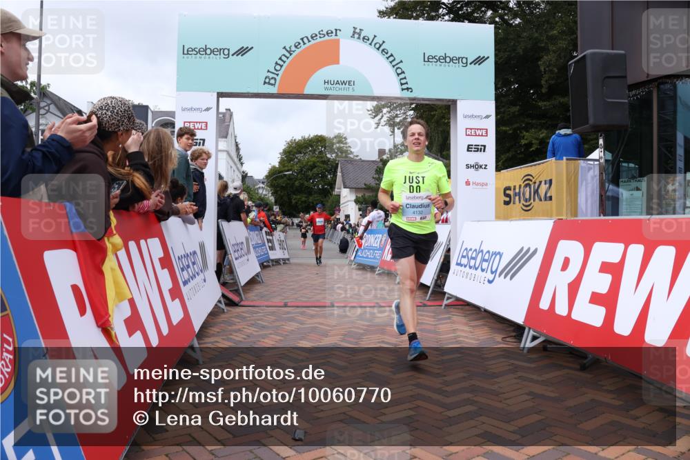 30.08.2026 - Blankeneser Heldenlauf Lena Gebhardt http://msf.ph/oto/10060770 30.08.2026 12:29:24 Ziel 2623, 2861, 4003, 4132, 4230 meine-sportfotos.de