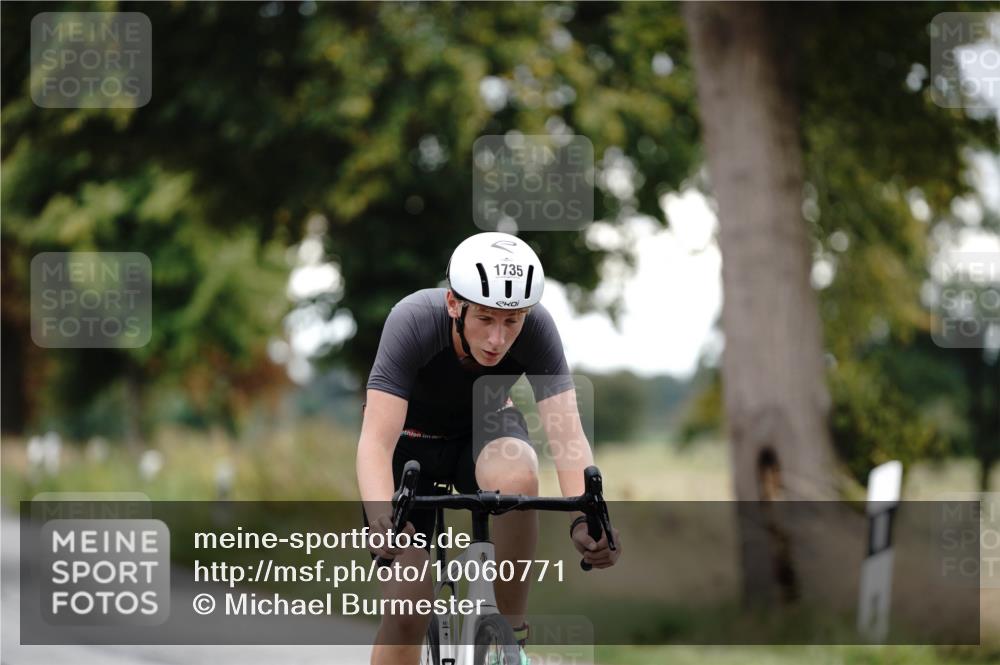 30.08.2026 - Elbe Triathlon Hamburg Michael Burmester http://msf.ph/oto/10060771 30.08.2026 12:26:05 Radfahren 1735 meine-sportfotos.de