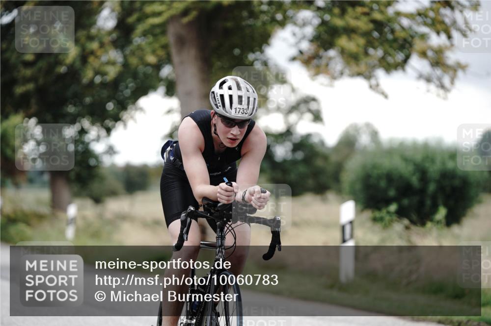 30.08.2026 - Elbe Triathlon Hamburg Michael Burmester http://msf.ph/oto/10060783 30.08.2026 12:26:31 Radfahren 1727, 1733 meine-sportfotos.de