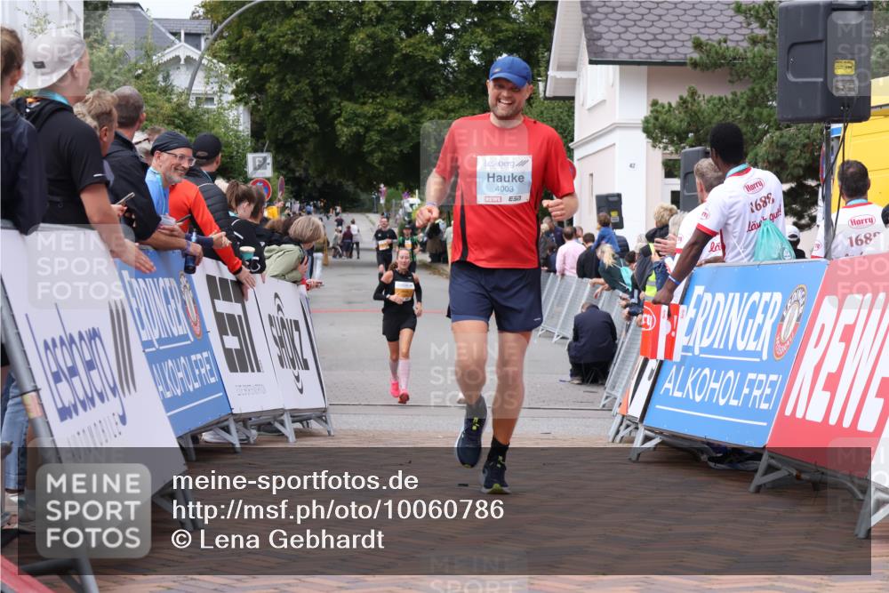 30.08.2026 - Blankeneser Heldenlauf Lena Gebhardt http://msf.ph/oto/10060786 30.08.2026 12:29:25 Ziel 2623, 2861, 4003, 4132, 4230 meine-sportfotos.de