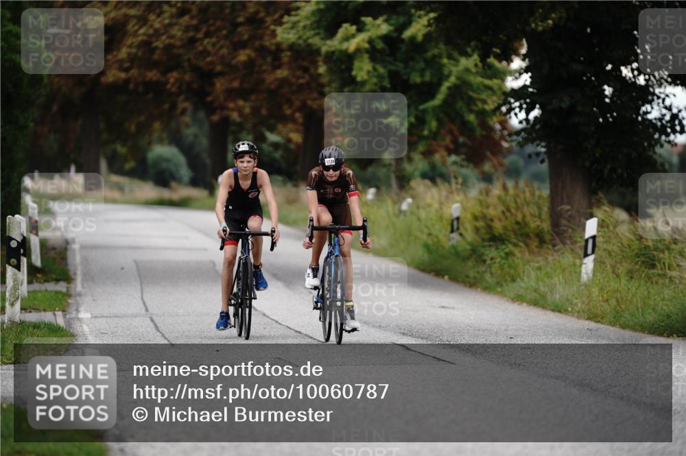 30.08.2026 - Elbe Triathlon Hamburg Michael Burmester http://msf.ph/oto/10060787 30.08.2026 12:27:19 Radfahren 1738, 1742 meine-sportfotos.de