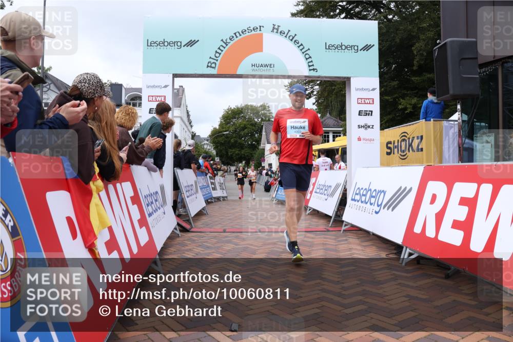 30.08.2026 - Blankeneser Heldenlauf Lena Gebhardt http://msf.ph/oto/10060811 30.08.2026 12:29:28 Ziel 4003, 4132 meine-sportfotos.de