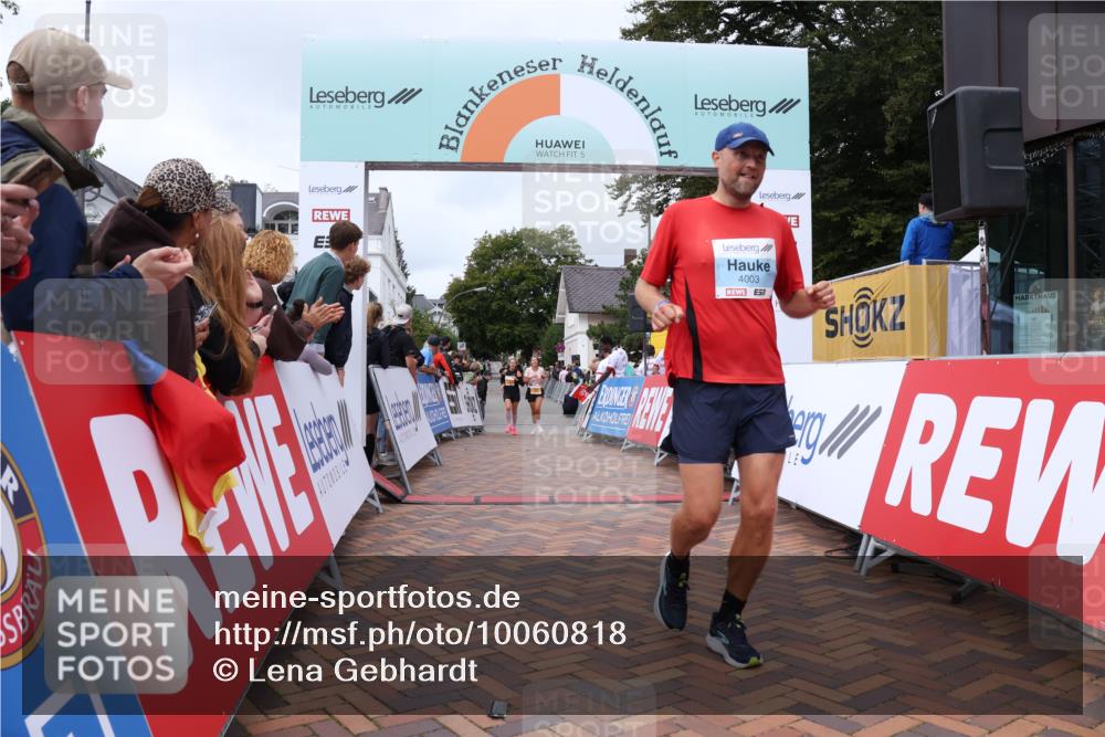 30.08.2026 - Blankeneser Heldenlauf Lena Gebhardt http://msf.ph/oto/10060818 30.08.2026 12:29:28 Ziel 4003, 4132 meine-sportfotos.de