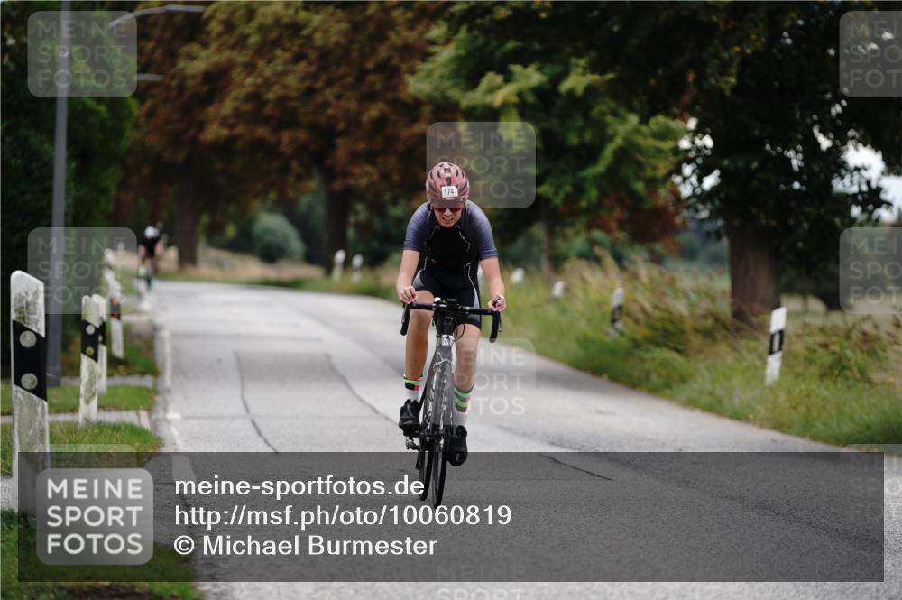 30.08.2026 - Elbe Triathlon Hamburg Michael Burmester http://msf.ph/oto/10060819 30.08.2026 12:27:57 Radfahren 1743, 1747 meine-sportfotos.de