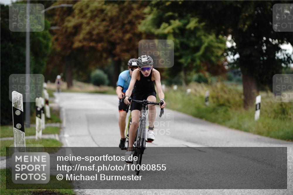 30.08.2026 - Elbe Triathlon Hamburg Michael Burmester http://msf.ph/oto/10060855 30.08.2026 12:29:25 Radfahren 1722, 1734 meine-sportfotos.de