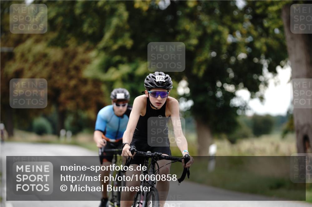 30.08.2026 - Elbe Triathlon Hamburg Michael Burmester http://msf.ph/oto/10060858 30.08.2026 12:29:26 Radfahren 1722, 1734 meine-sportfotos.de