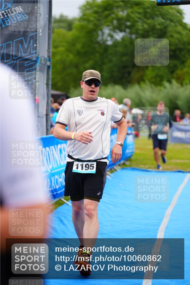 30.08.2026 - Elbe Triathlon Hamburg LAZAROV Photography http://msf.ph/oto/10060862 30.08.2026 11:42:38 Ziel 1142, 1195 meine-sportfotos.de