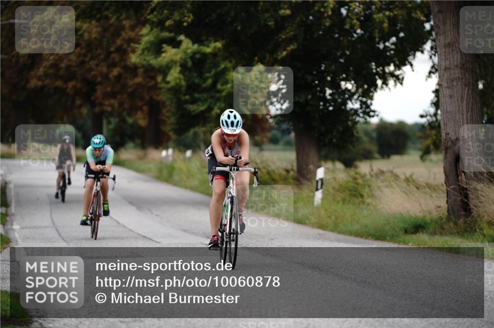 30.08.2026 - Elbe Triathlon Hamburg Michael Burmester http://msf.ph/oto/10060878 30.08.2026 12:30:03 Radfahren 1731, 1759, 1768 meine-sportfotos.de