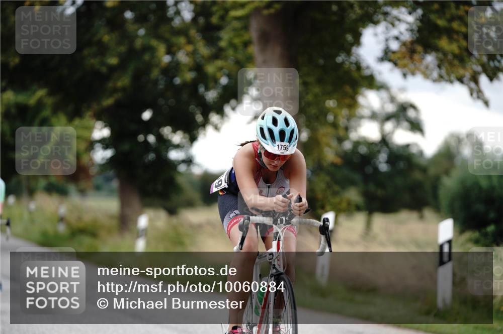 30.08.2026 - Elbe Triathlon Hamburg Michael Burmester http://msf.ph/oto/10060884 30.08.2026 12:30:05 Radfahren 1731, 1759, 1768 meine-sportfotos.de