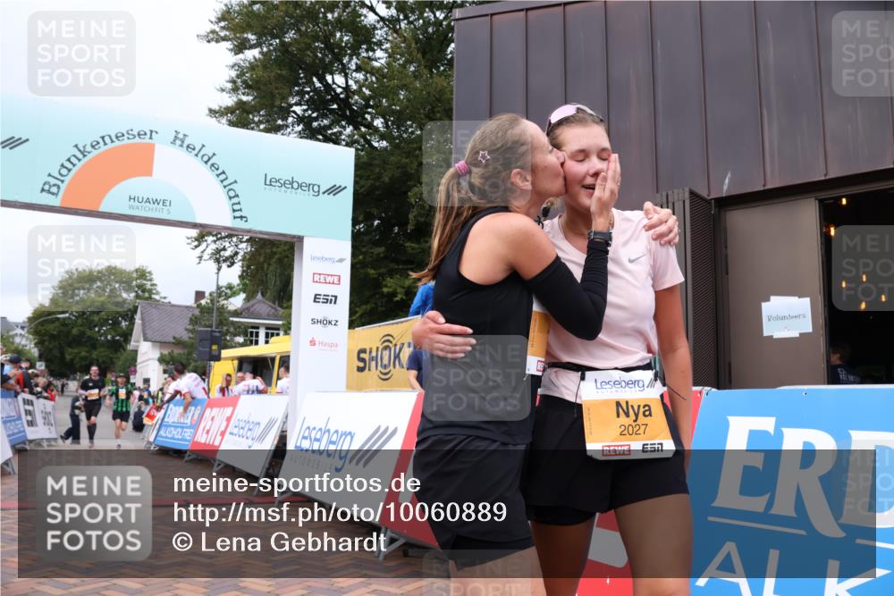 30.08.2026 - Blankeneser Heldenlauf Lena Gebhardt http://msf.ph/oto/10060889 30.08.2026 12:29:37 Ziel 2027, 2395, 2905, 2946 meine-sportfotos.de