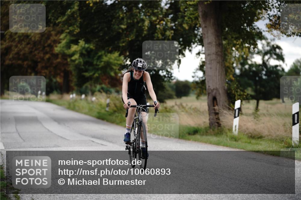 30.08.2026 - Elbe Triathlon Hamburg Michael Burmester http://msf.ph/oto/10060893 30.08.2026 12:30:08 Radfahren 1731, 1768 meine-sportfotos.de