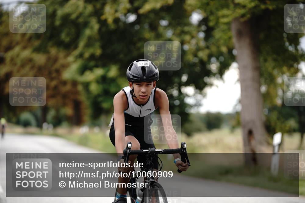 30.08.2026 - Elbe Triathlon Hamburg Michael Burmester http://msf.ph/oto/10060909 30.08.2026 12:30:41 Radfahren 1730 meine-sportfotos.de