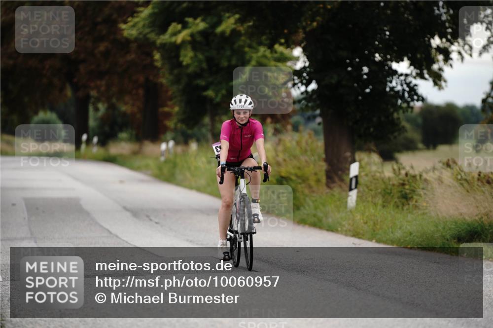 30.08.2026 - Elbe Triathlon Hamburg Michael Burmester http://msf.ph/oto/10060957 30.08.2026 12:36:00 Radfahren  meine-sportfotos.de