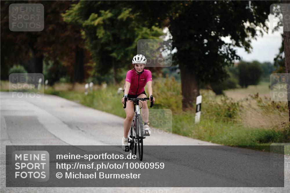 30.08.2026 - Elbe Triathlon Hamburg Michael Burmester http://msf.ph/oto/10060959 30.08.2026 12:36:00 Radfahren  meine-sportfotos.de