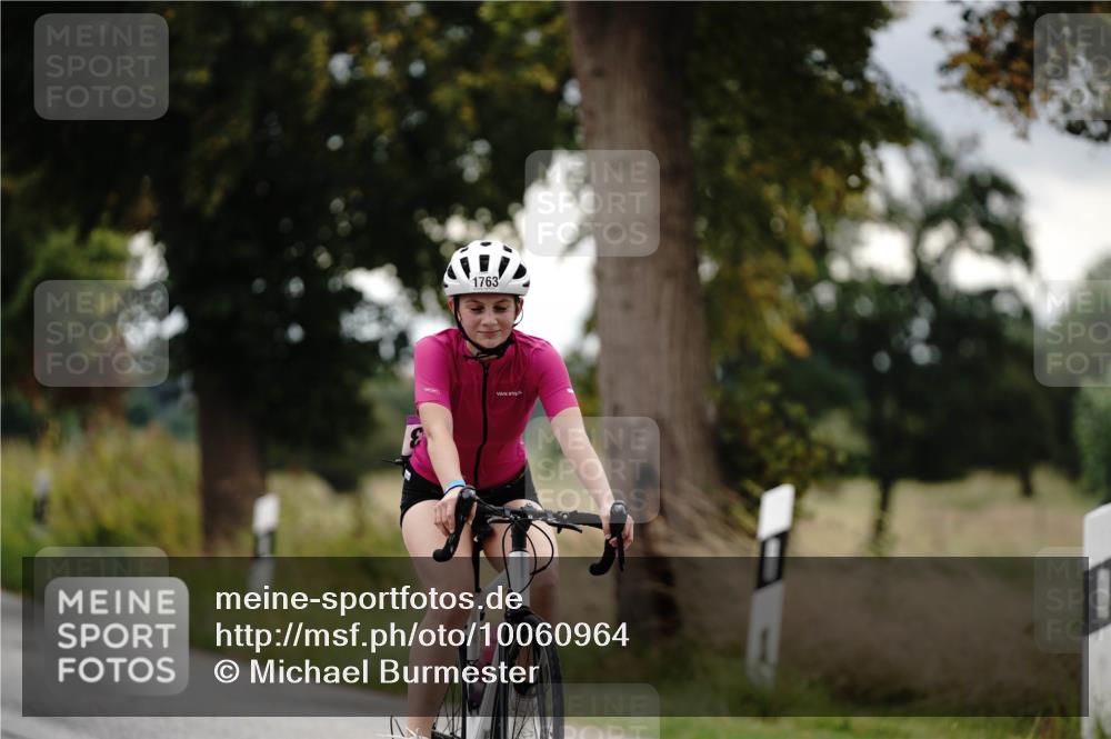 30.08.2026 - Elbe Triathlon Hamburg Michael Burmester http://msf.ph/oto/10060964 30.08.2026 12:36:01 Radfahren  meine-sportfotos.de