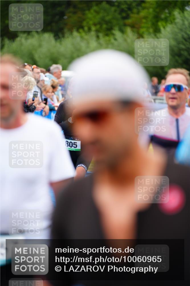30.08.2026 - Elbe Triathlon Hamburg LAZAROV Photography http://msf.ph/oto/10060965 30.08.2026 11:43:02 Ziel 768, 805, 918, 1257, 1316, 1325 meine-sportfotos.de