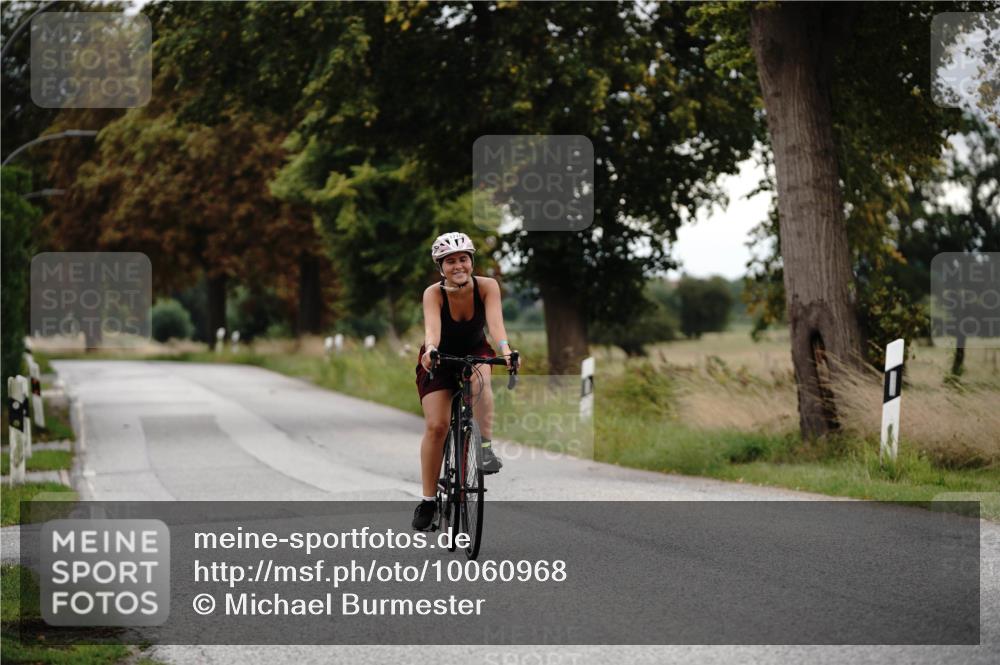 30.08.2026 - Elbe Triathlon Hamburg Michael Burmester http://msf.ph/oto/10060968 30.08.2026 12:36:29 Radfahren 1770 meine-sportfotos.de