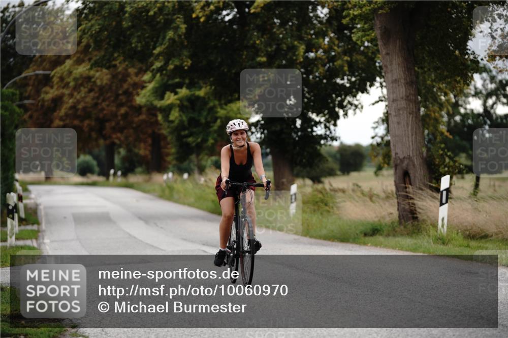 30.08.2026 - Elbe Triathlon Hamburg Michael Burmester http://msf.ph/oto/10060970 30.08.2026 12:36:29 Radfahren 1770 meine-sportfotos.de
