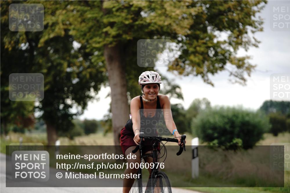 30.08.2026 - Elbe Triathlon Hamburg Michael Burmester http://msf.ph/oto/10060976 30.08.2026 12:36:31 Radfahren 1770 meine-sportfotos.de