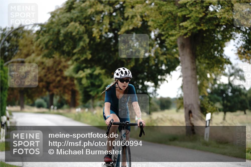 30.08.2026 - Elbe Triathlon Hamburg Michael Burmester http://msf.ph/oto/10060994 30.08.2026 12:39:50 Radfahren 1809 meine-sportfotos.de