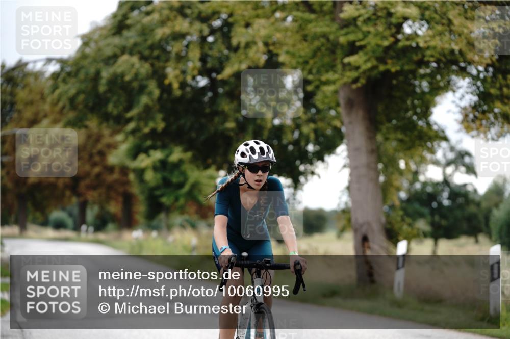 30.08.2026 - Elbe Triathlon Hamburg Michael Burmester http://msf.ph/oto/10060995 30.08.2026 12:39:50 Radfahren 1809 meine-sportfotos.de