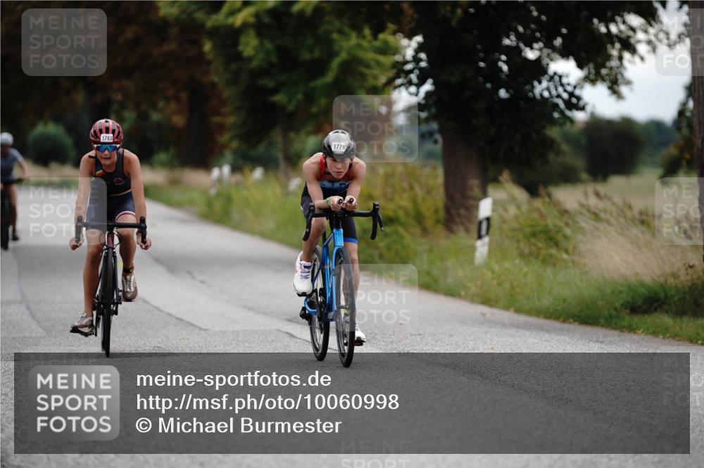 30.08.2026 - Elbe Triathlon Hamburg Michael Burmester http://msf.ph/oto/10060998 30.08.2026 12:41:11 Radfahren 1766, 1779, 1783 meine-sportfotos.de
