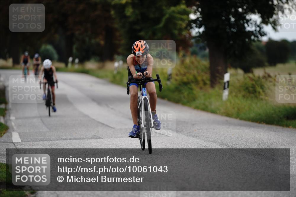 30.08.2026 - Elbe Triathlon Hamburg Michael Burmester http://msf.ph/oto/10061043 30.08.2026 12:42:13 Radfahren 1772, 1775, 1812, 1816 meine-sportfotos.de