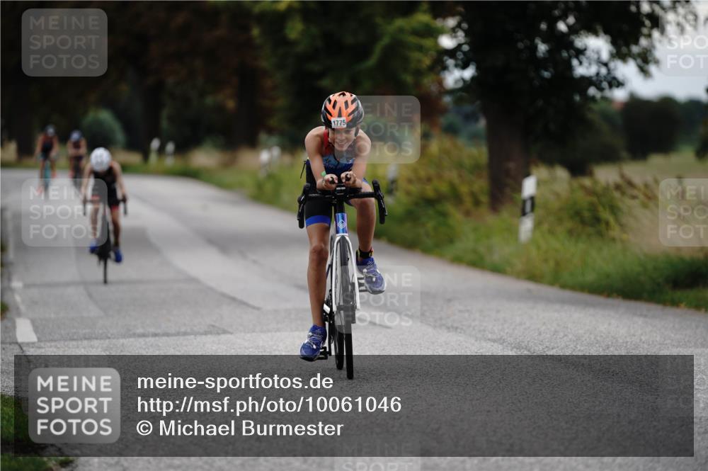 30.08.2026 - Elbe Triathlon Hamburg Michael Burmester http://msf.ph/oto/10061046 30.08.2026 12:42:13 Radfahren 1772, 1775, 1812, 1816 meine-sportfotos.de