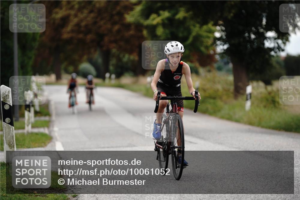 30.08.2026 - Elbe Triathlon Hamburg Michael Burmester http://msf.ph/oto/10061052 30.08.2026 12:42:16 Radfahren 1772, 1775, 1812, 1816 meine-sportfotos.de