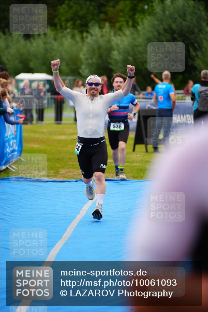30.08.2026 - Elbe Triathlon Hamburg LAZAROV Photography http://msf.ph/oto/10061093 30.08.2026 11:43:34 Ziel 538, 1156 meine-sportfotos.de