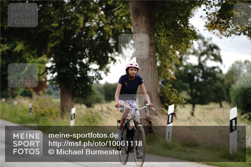 30.08.2026 - Elbe Triathlon Hamburg Michael Burmester http://msf.ph/oto/10061118 30.08.2026 12:44:01 Radfahren 1767 meine-sportfotos.de