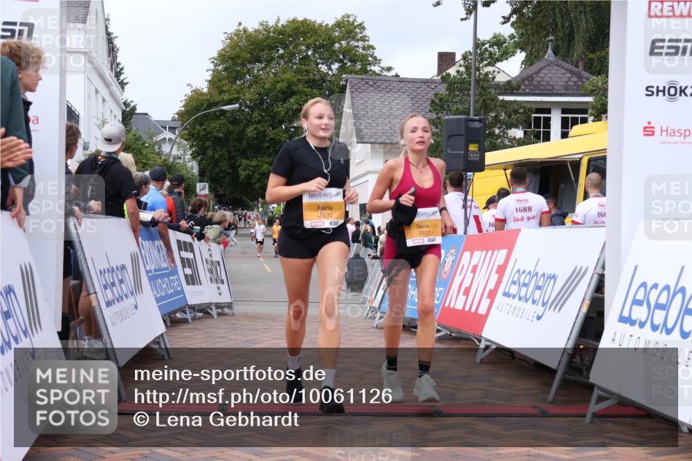 30.08.2026 - Blankeneser Heldenlauf Lena Gebhardt http://msf.ph/oto/10061126 30.08.2026 12:30:39 Ziel 2930, 2931, 4107, 4310 meine-sportfotos.de