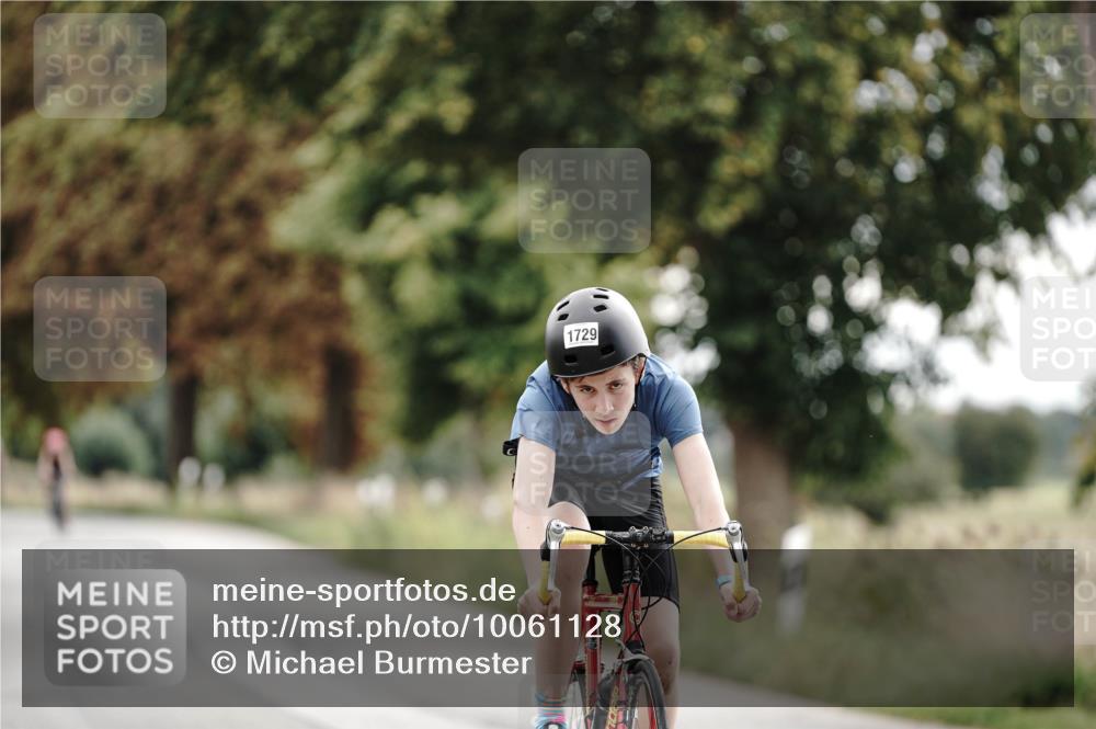 30.08.2026 - Elbe Triathlon Hamburg Michael Burmester http://msf.ph/oto/10061128 30.08.2026 12:44:27 Radfahren 1729 meine-sportfotos.de