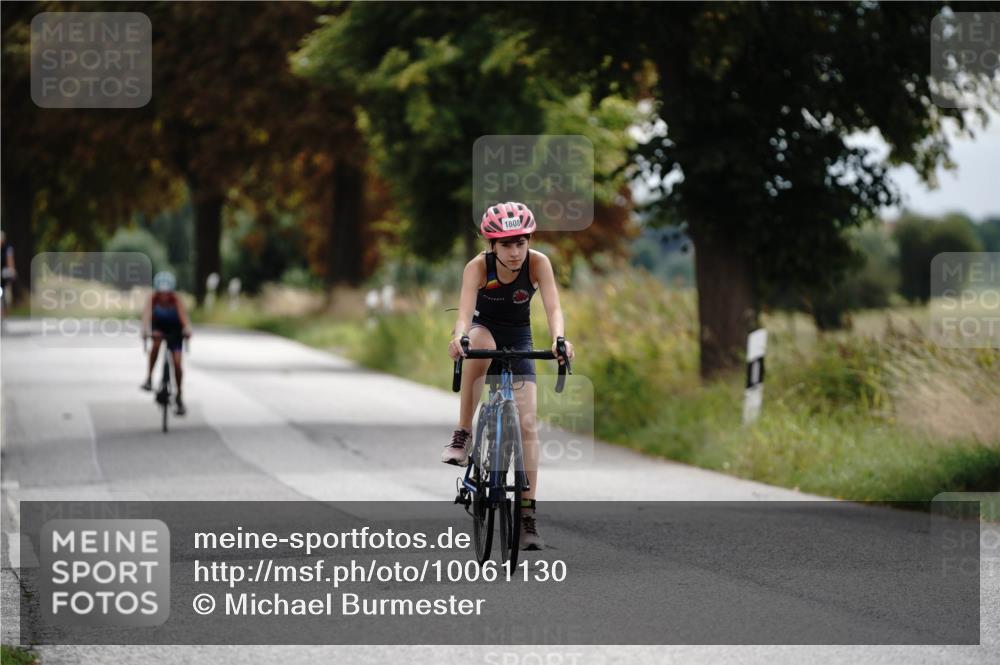30.08.2026 - Elbe Triathlon Hamburg Michael Burmester http://msf.ph/oto/10061130 30.08.2026 12:44:36 Radfahren 1808, 1814 meine-sportfotos.de