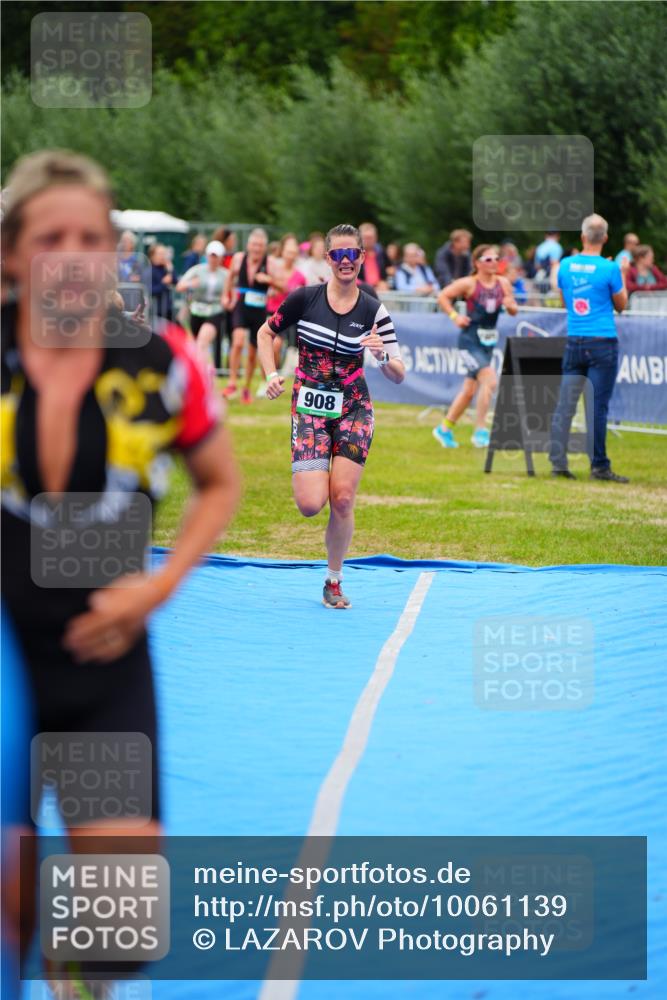 30.08.2026 - Elbe Triathlon Hamburg LAZAROV Photography http://msf.ph/oto/10061139 30.08.2026 11:43:47 Ziel 816, 847, 908, 1273, 1345, 1434 meine-sportfotos.de