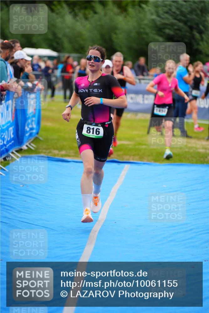 30.08.2026 - Elbe Triathlon Hamburg LAZAROV Photography http://msf.ph/oto/10061155 30.08.2026 11:43:51 Ziel 816, 847, 908, 1345, 1353, 1434 meine-sportfotos.de