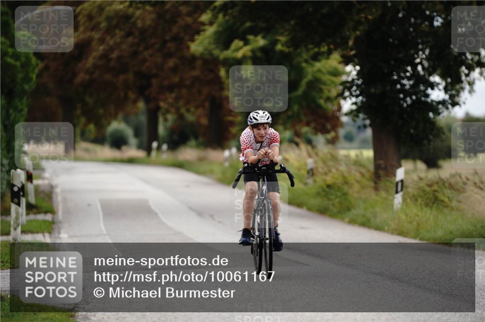 30.08.2026 - Elbe Triathlon Hamburg Michael Burmester http://msf.ph/oto/10061167 30.08.2026 12:45:37 Radfahren 1805 meine-sportfotos.de