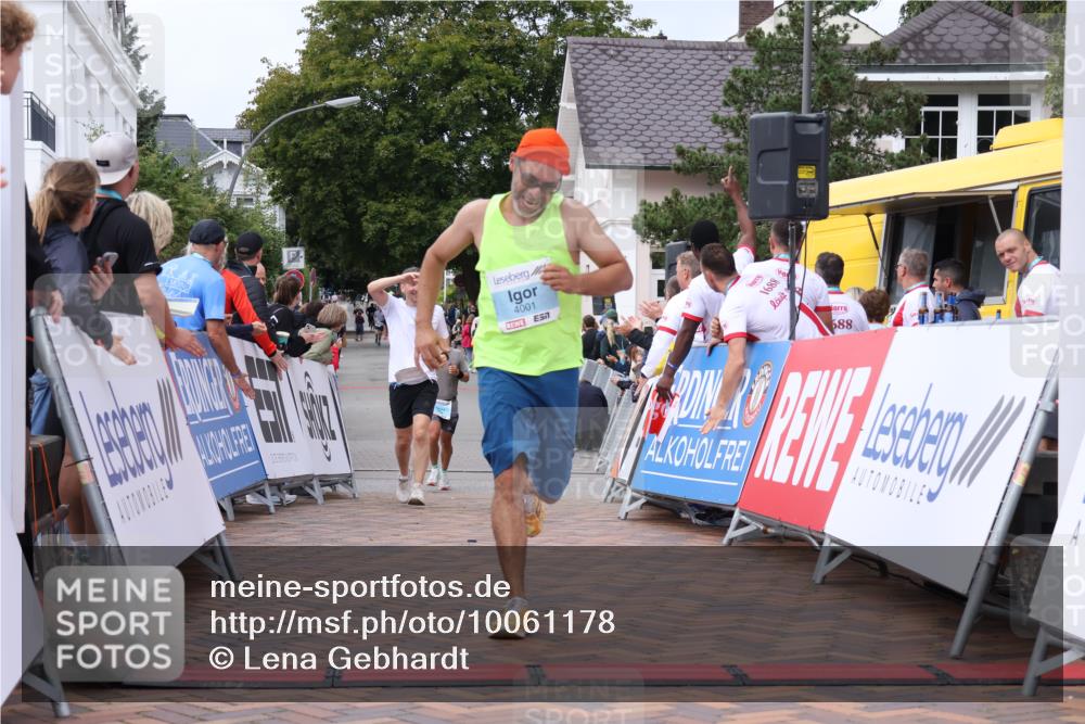 30.08.2026 - Blankeneser Heldenlauf Lena Gebhardt http://msf.ph/oto/10061178 30.08.2026 12:30:53 Ziel 2663, 2886, 4001 meine-sportfotos.de