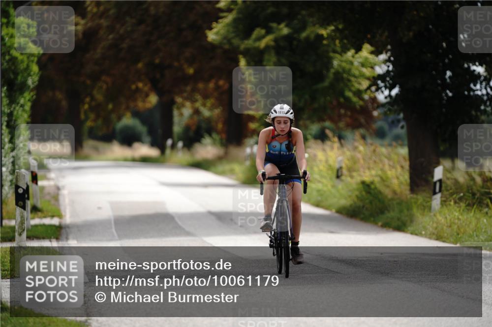30.08.2026 - Elbe Triathlon Hamburg Michael Burmester http://msf.ph/oto/10061179 30.08.2026 12:46:32 Radfahren 1815 meine-sportfotos.de