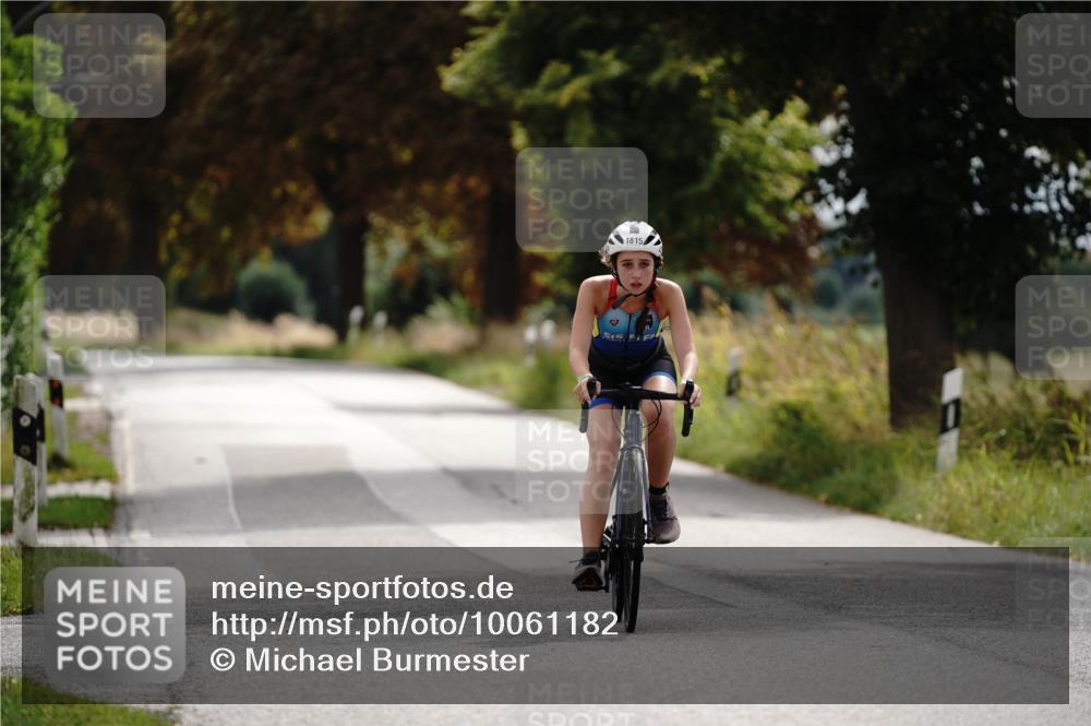 30.08.2026 - Elbe Triathlon Hamburg Michael Burmester http://msf.ph/oto/10061182 30.08.2026 12:46:32 Radfahren 1815 meine-sportfotos.de