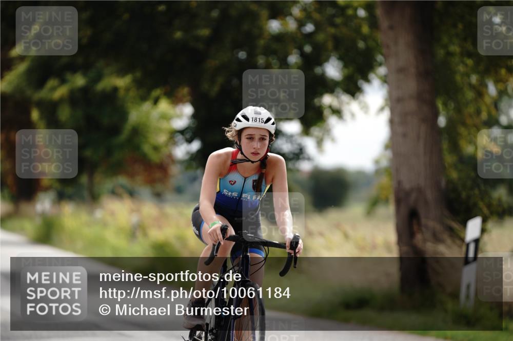 30.08.2026 - Elbe Triathlon Hamburg Michael Burmester http://msf.ph/oto/10061184 30.08.2026 12:46:33 Radfahren 1815 meine-sportfotos.de