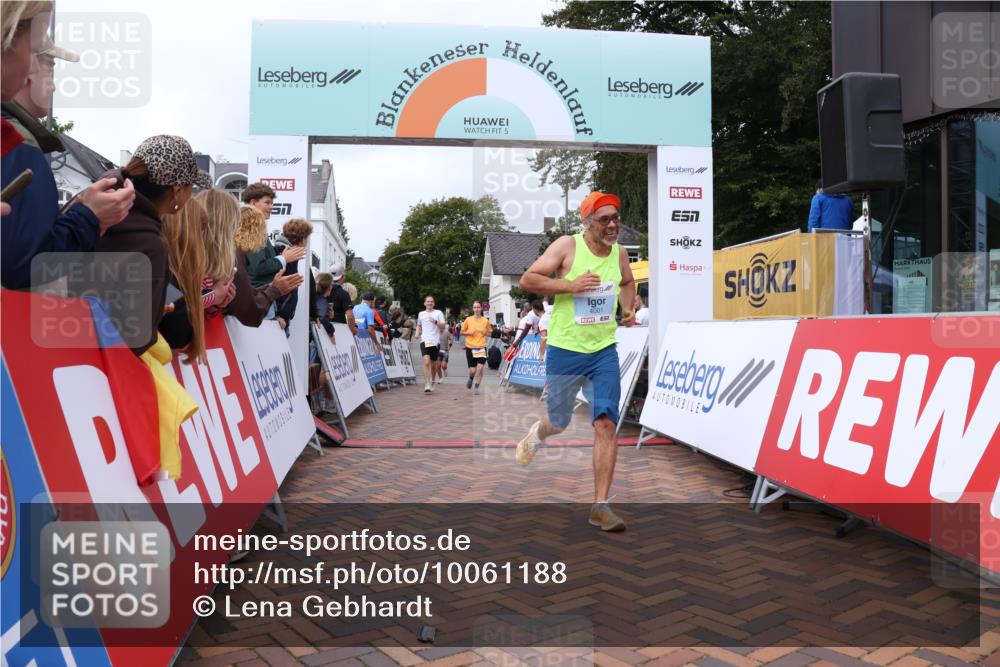 30.08.2026 - Blankeneser Heldenlauf Lena Gebhardt http://msf.ph/oto/10061188 30.08.2026 12:30:54 Ziel 2663, 2886, 4001, 4458 meine-sportfotos.de