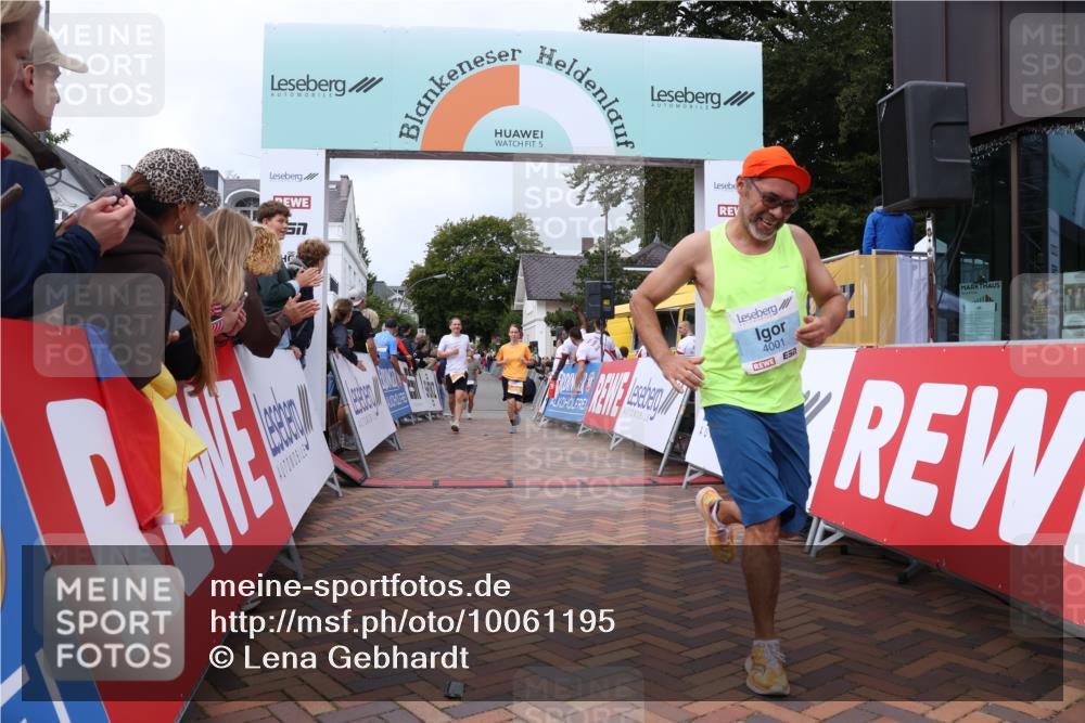 30.08.2026 - Blankeneser Heldenlauf Lena Gebhardt http://msf.ph/oto/10061195 30.08.2026 12:30:54 Ziel 2663, 2886, 4001, 4458 meine-sportfotos.de