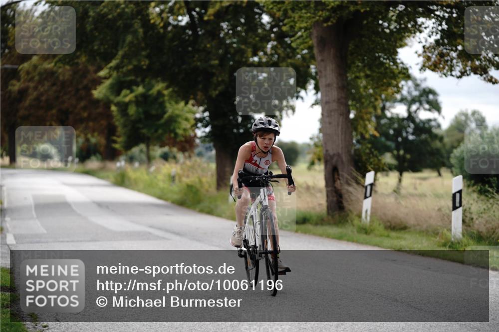 30.08.2026 - Elbe Triathlon Hamburg Michael Burmester http://msf.ph/oto/10061196 30.08.2026 12:46:56 Radfahren 1786 meine-sportfotos.de