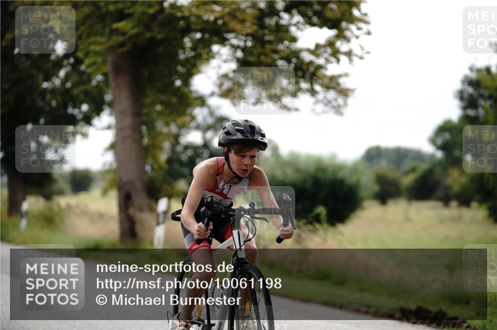 30.08.2026 - Elbe Triathlon Hamburg Michael Burmester http://msf.ph/oto/10061198 30.08.2026 12:46:56 Radfahren 1786 meine-sportfotos.de