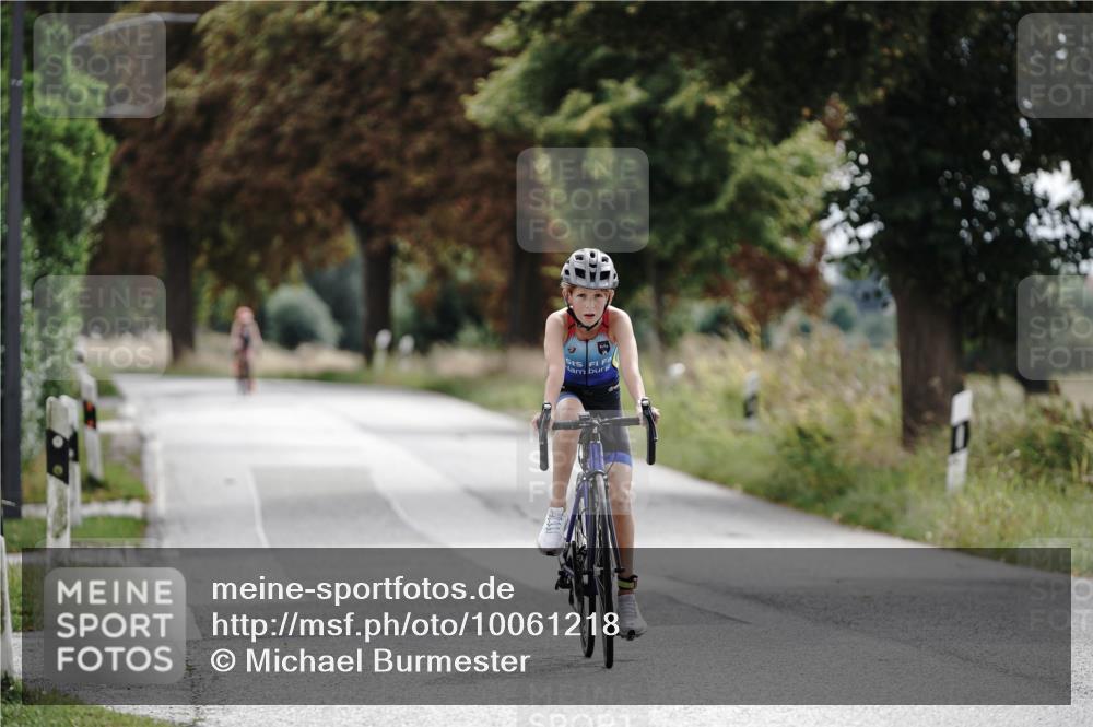 30.08.2026 - Elbe Triathlon Hamburg Michael Burmester http://msf.ph/oto/10061218 30.08.2026 12:47:45 Radfahren 1777, 1778 meine-sportfotos.de